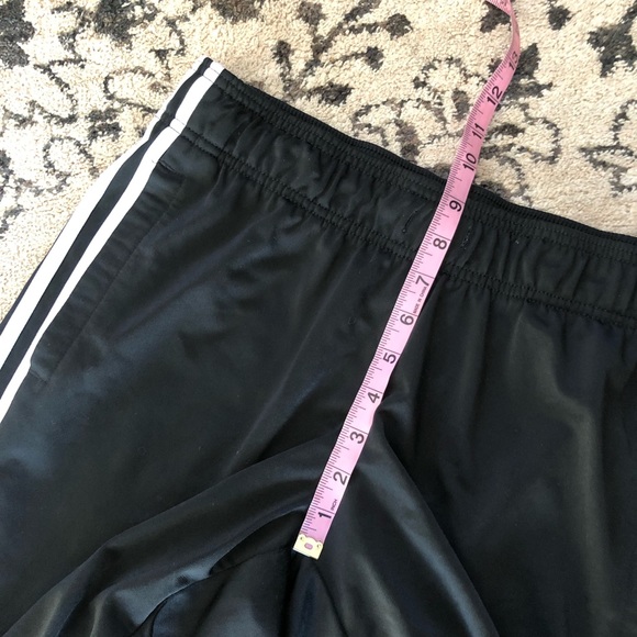 ADIDAS classic three stripe sweatpants M - Picture 4 of 9